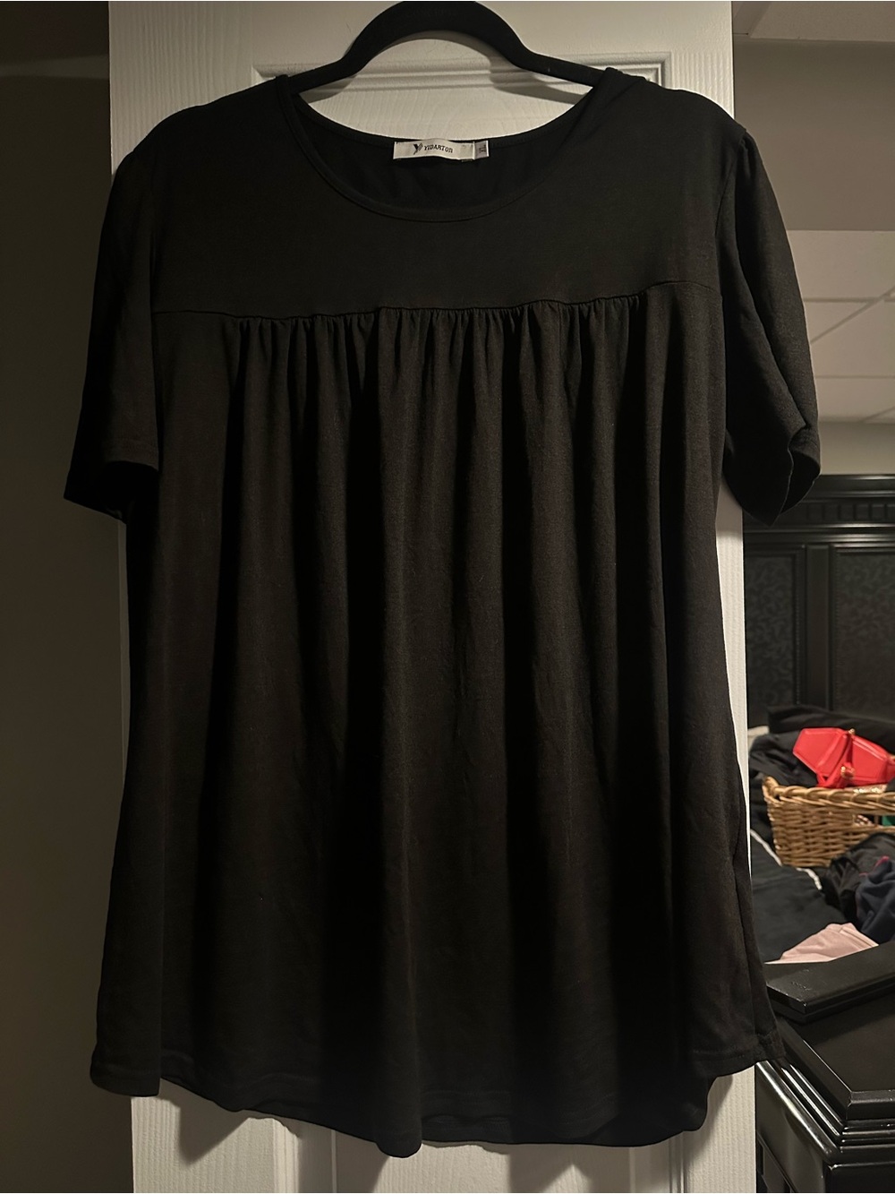 Studio 1940 Black Short-Sleeve Gathered Yoke Tee